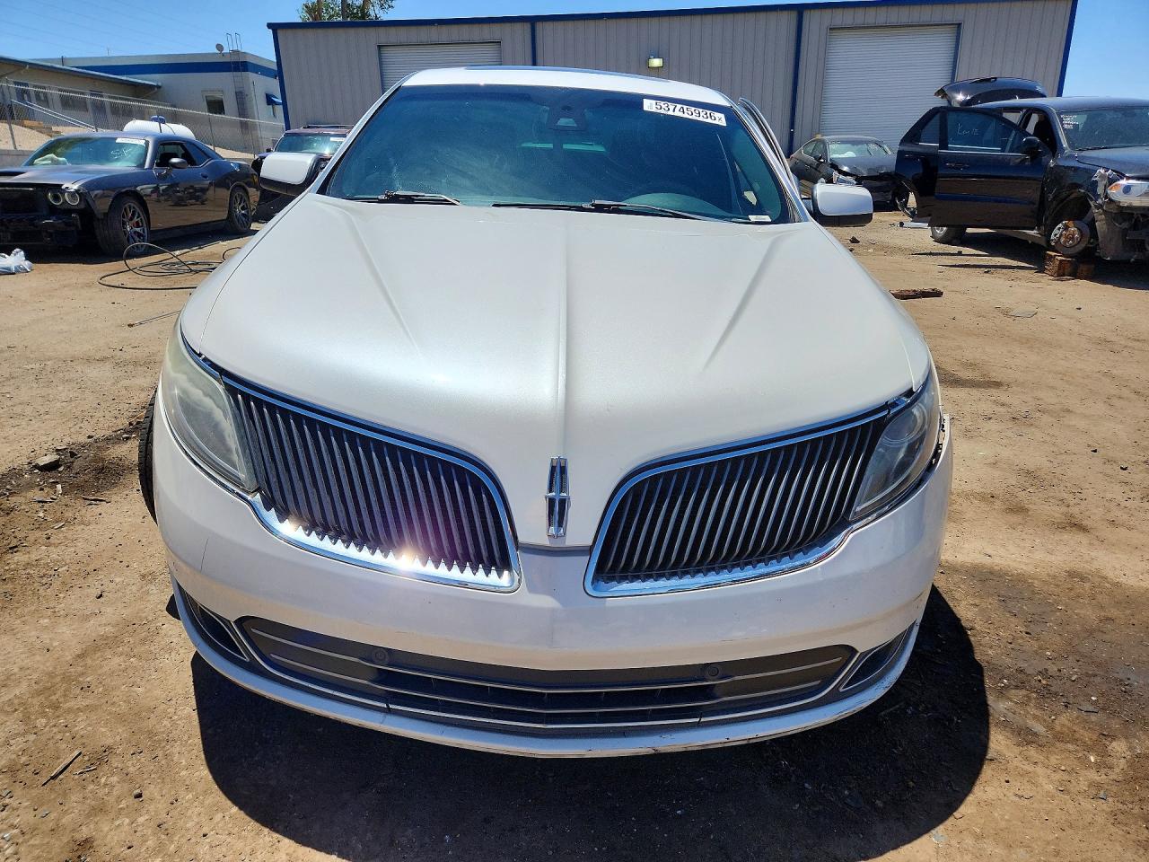Lincoln MKS