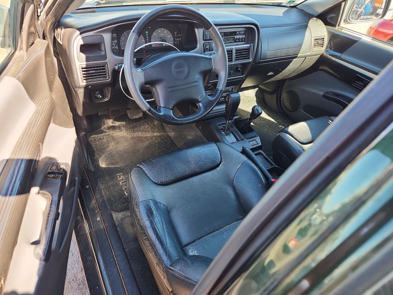Isuzu VehiCROSS
