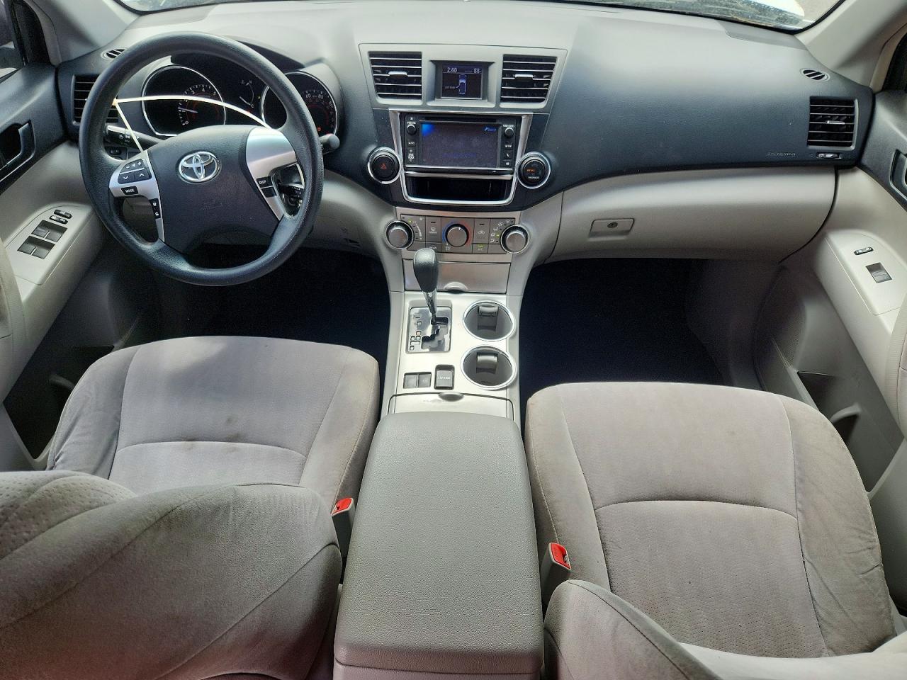 Toyota Highlander Base