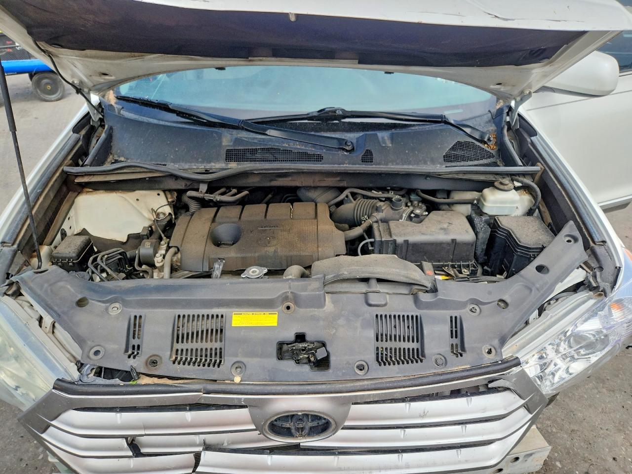 Toyota Highlander Base