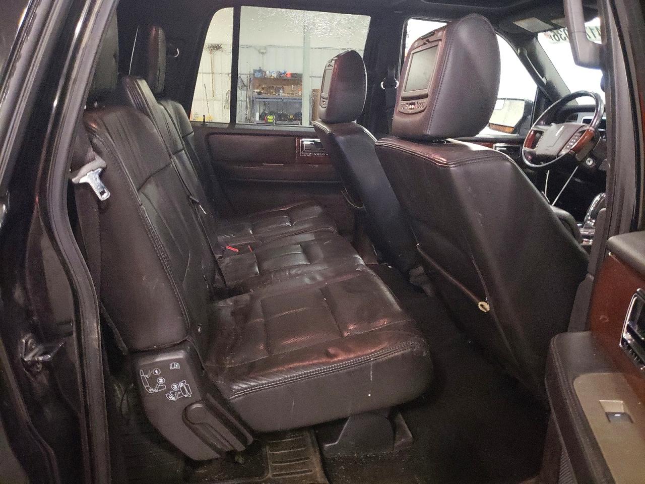 Lincoln Navigator L