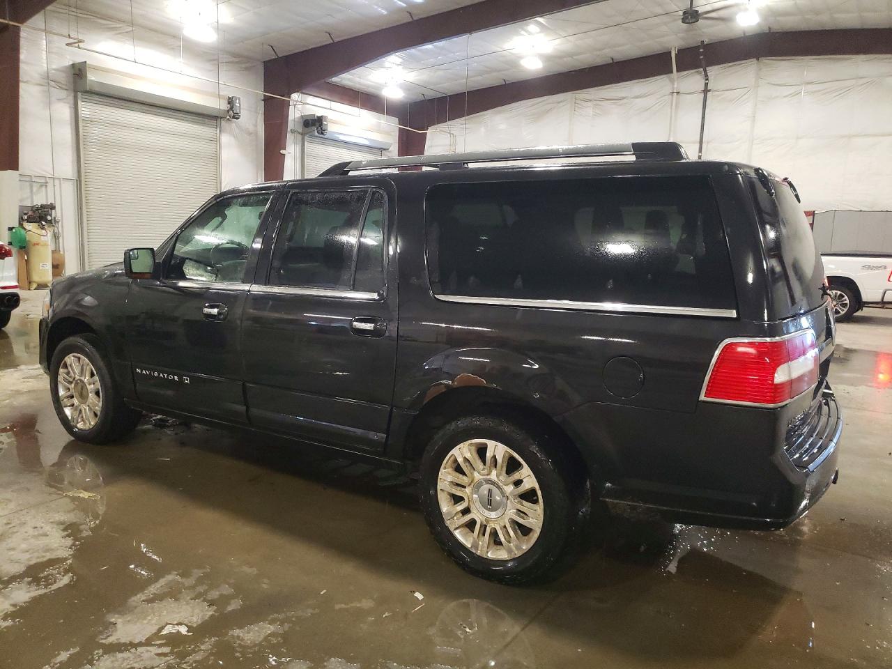 Lincoln Navigator L