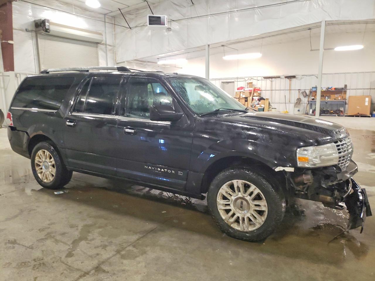 Lincoln Navigator L