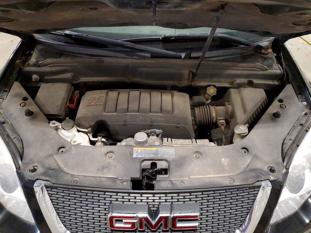 GMC Acadia Slt-2