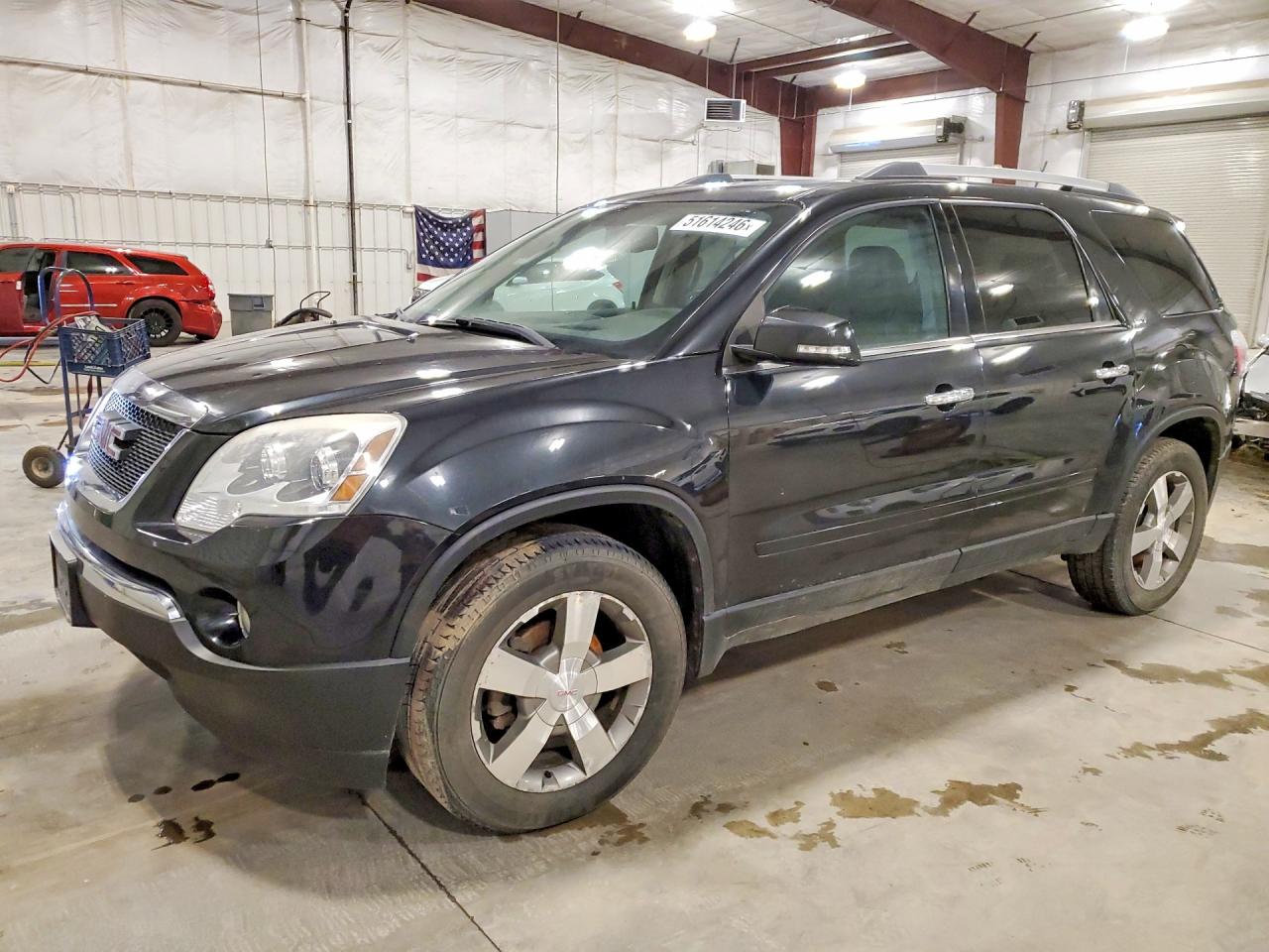 Salvage GMC Acadia Image