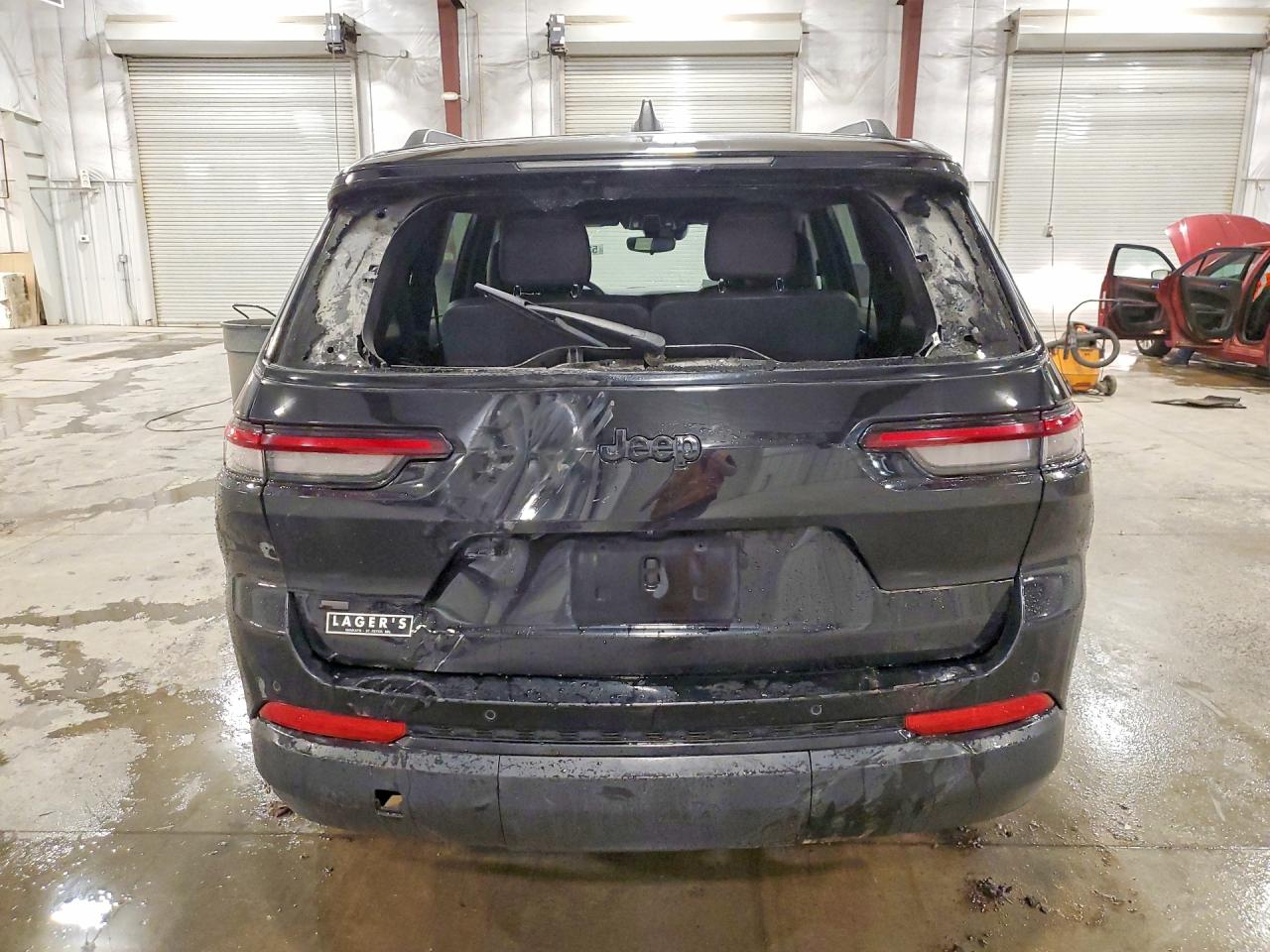 Jeep Cherokee L Laredo