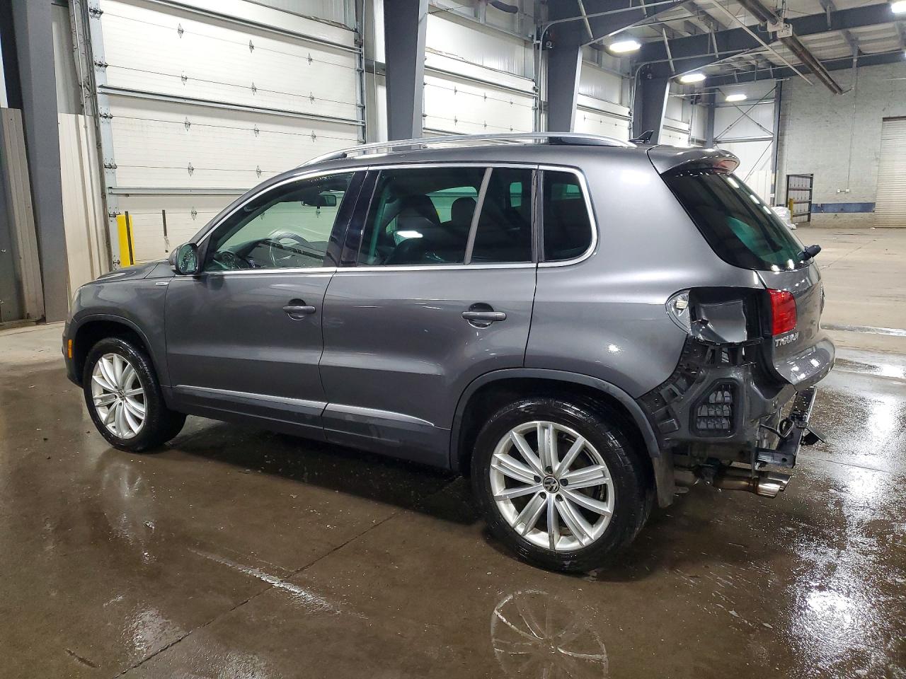 Volkswagen Tiguan S