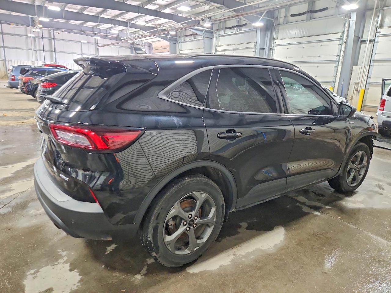 Ford Escape St Line