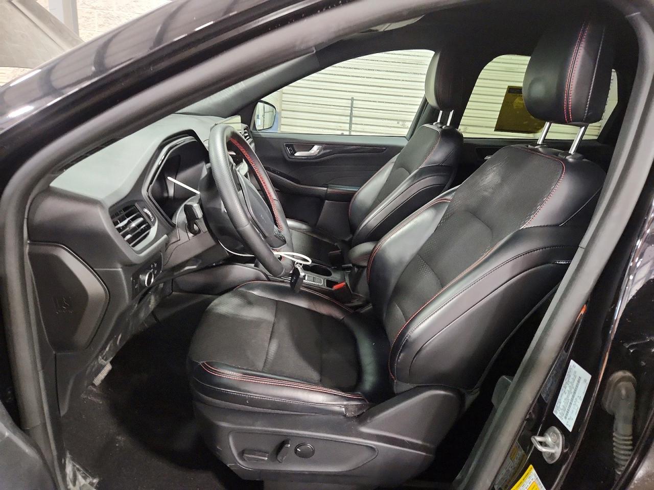 Ford Escape St Line
