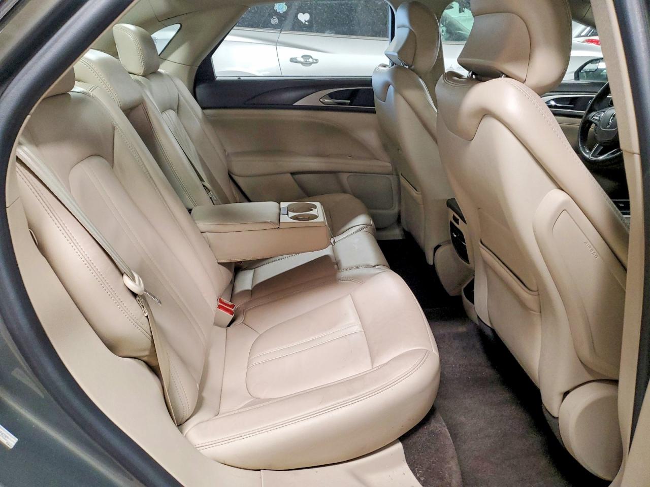 Lincoln MKZ Select