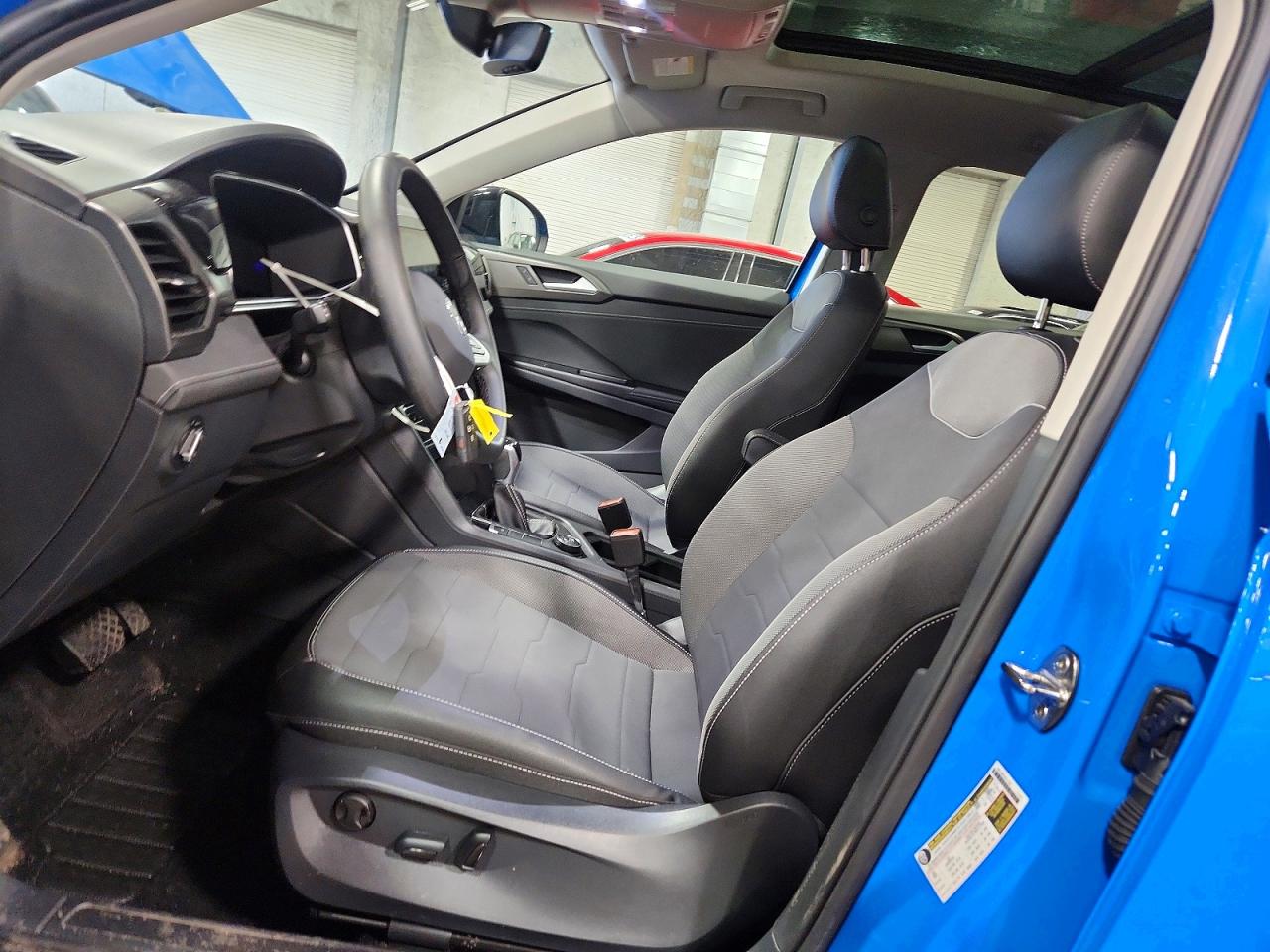 Volkswagen Taos Se Black