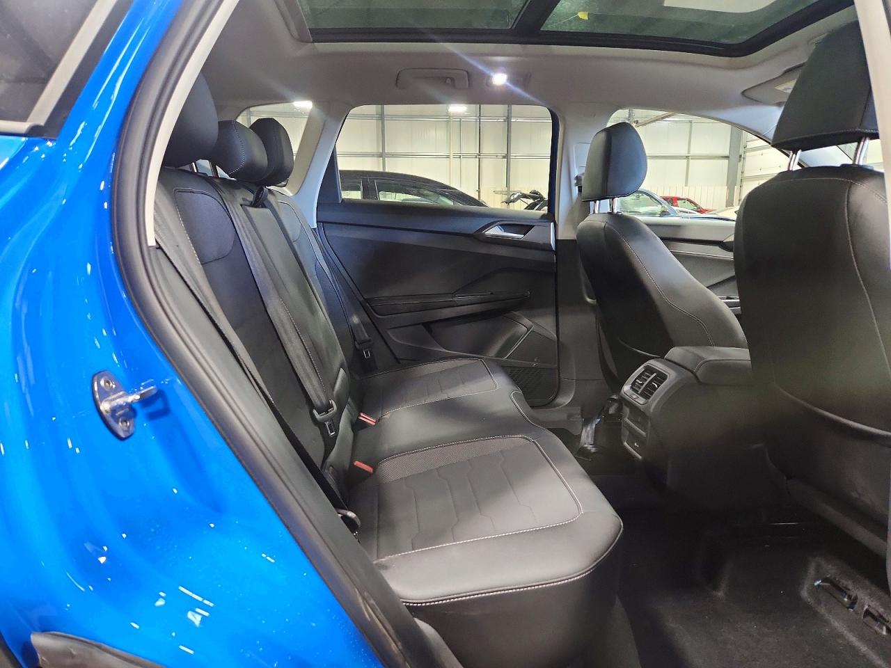 Volkswagen Taos Se Black