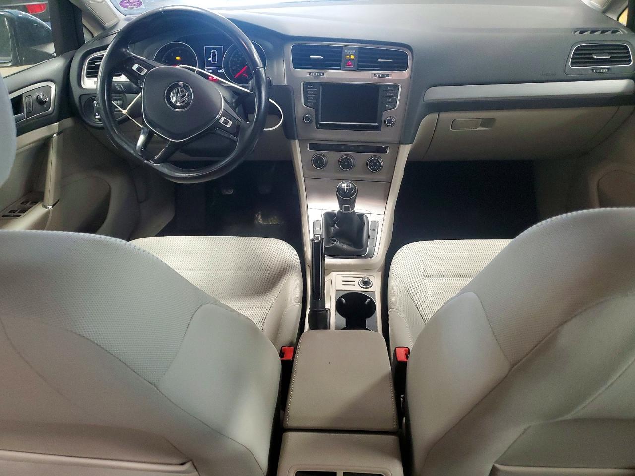 Volkswagen Golf S