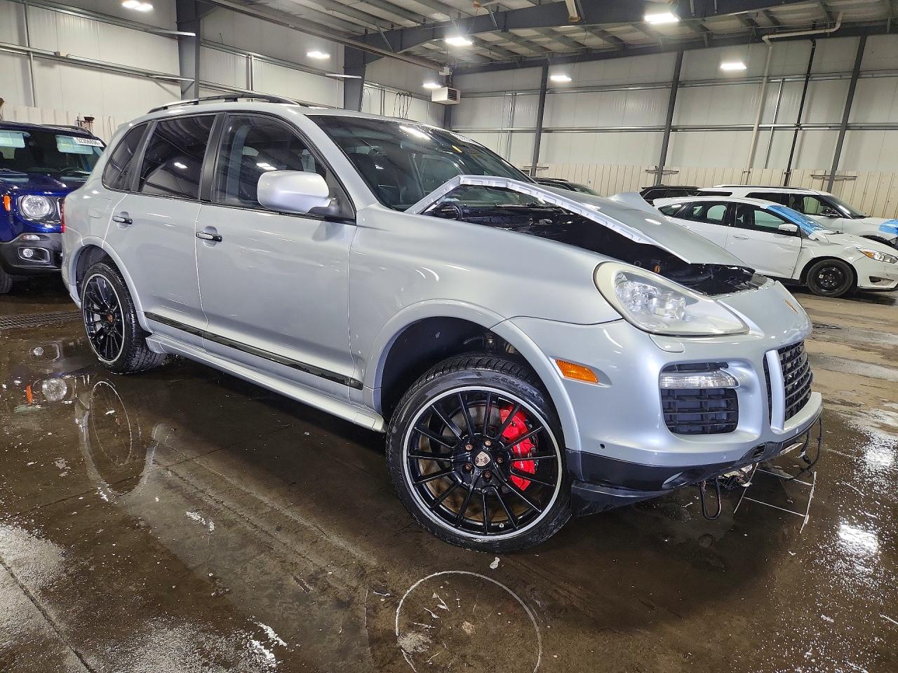 Porsche Cayenne Gts