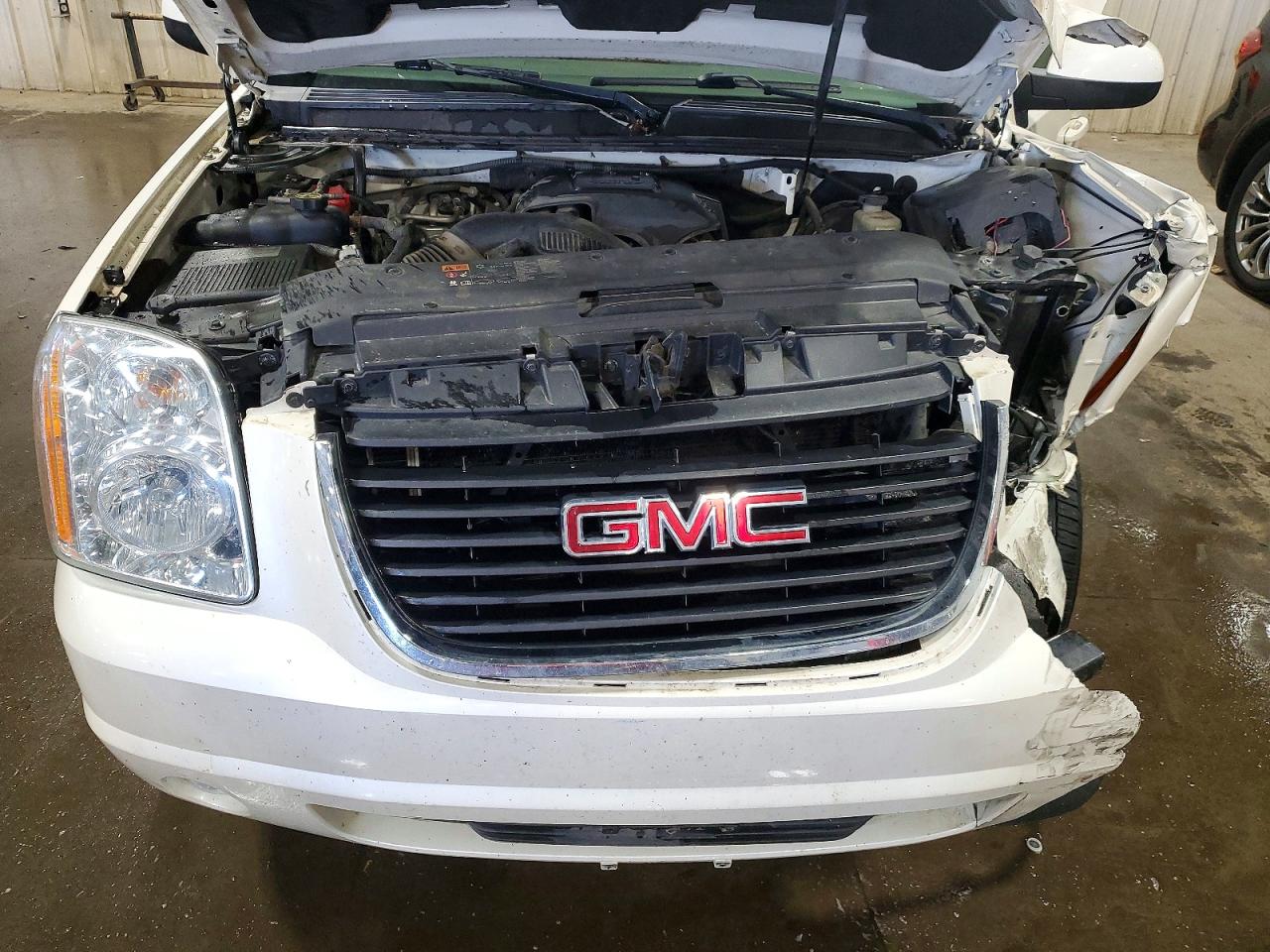 GMC Yukon K1500 Slt