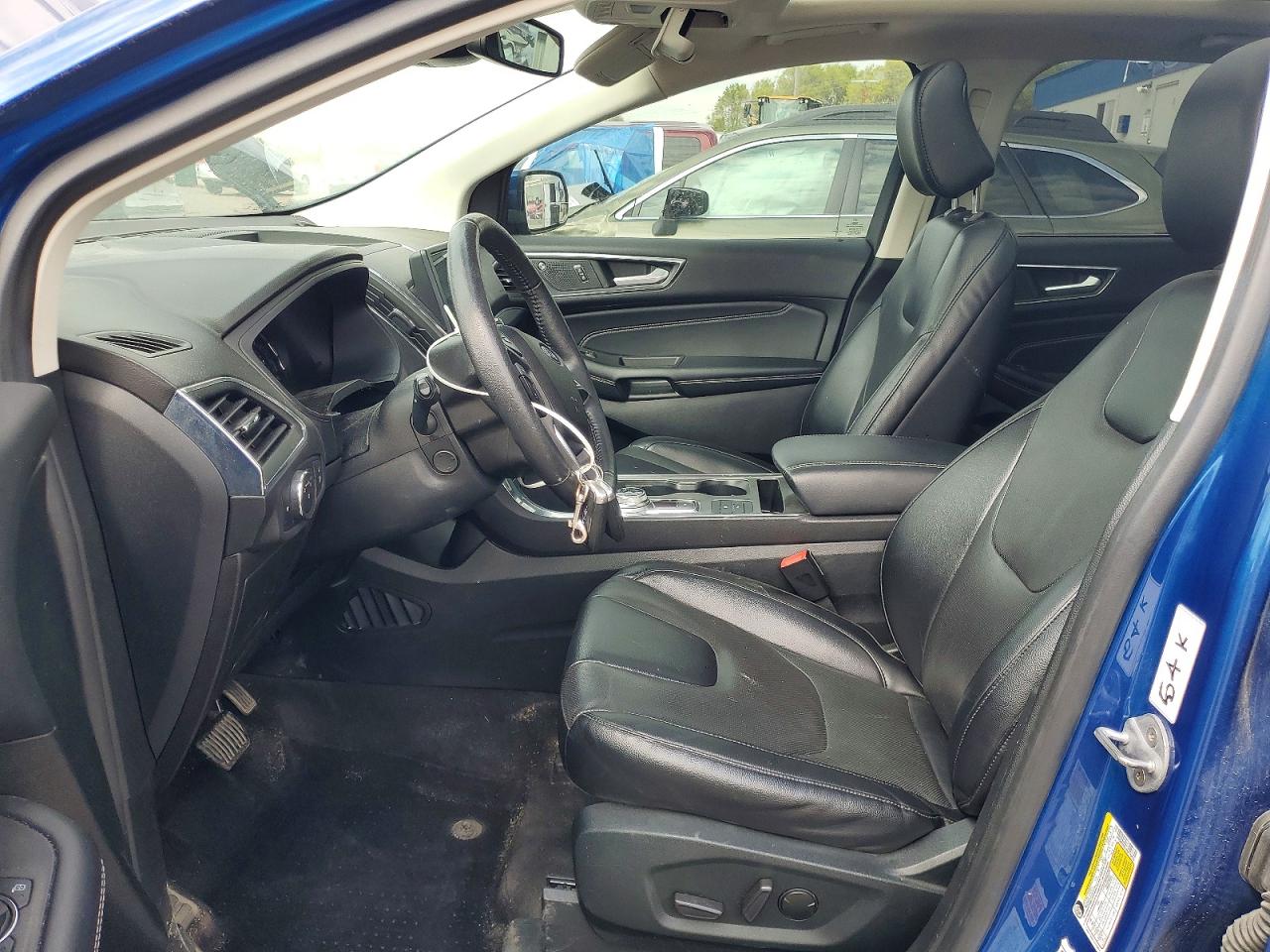 Ford Edge Titanium