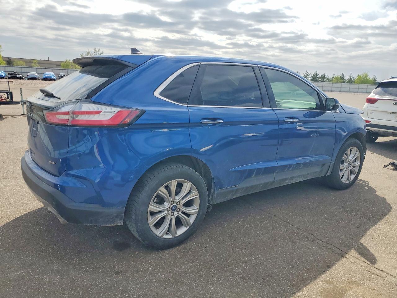 Ford Edge Titanium