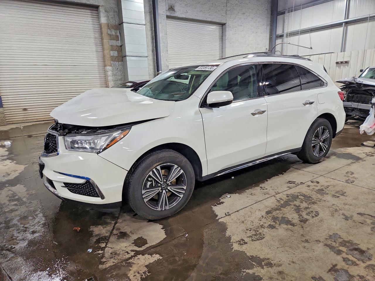 Salvage Acura MDX Image