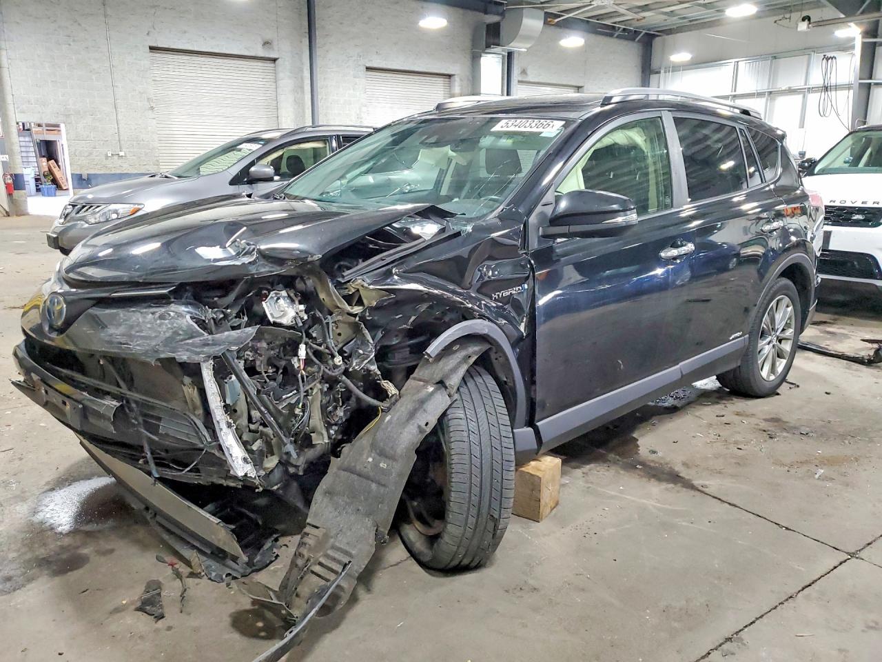 Salvage Toyota RAV4 Image