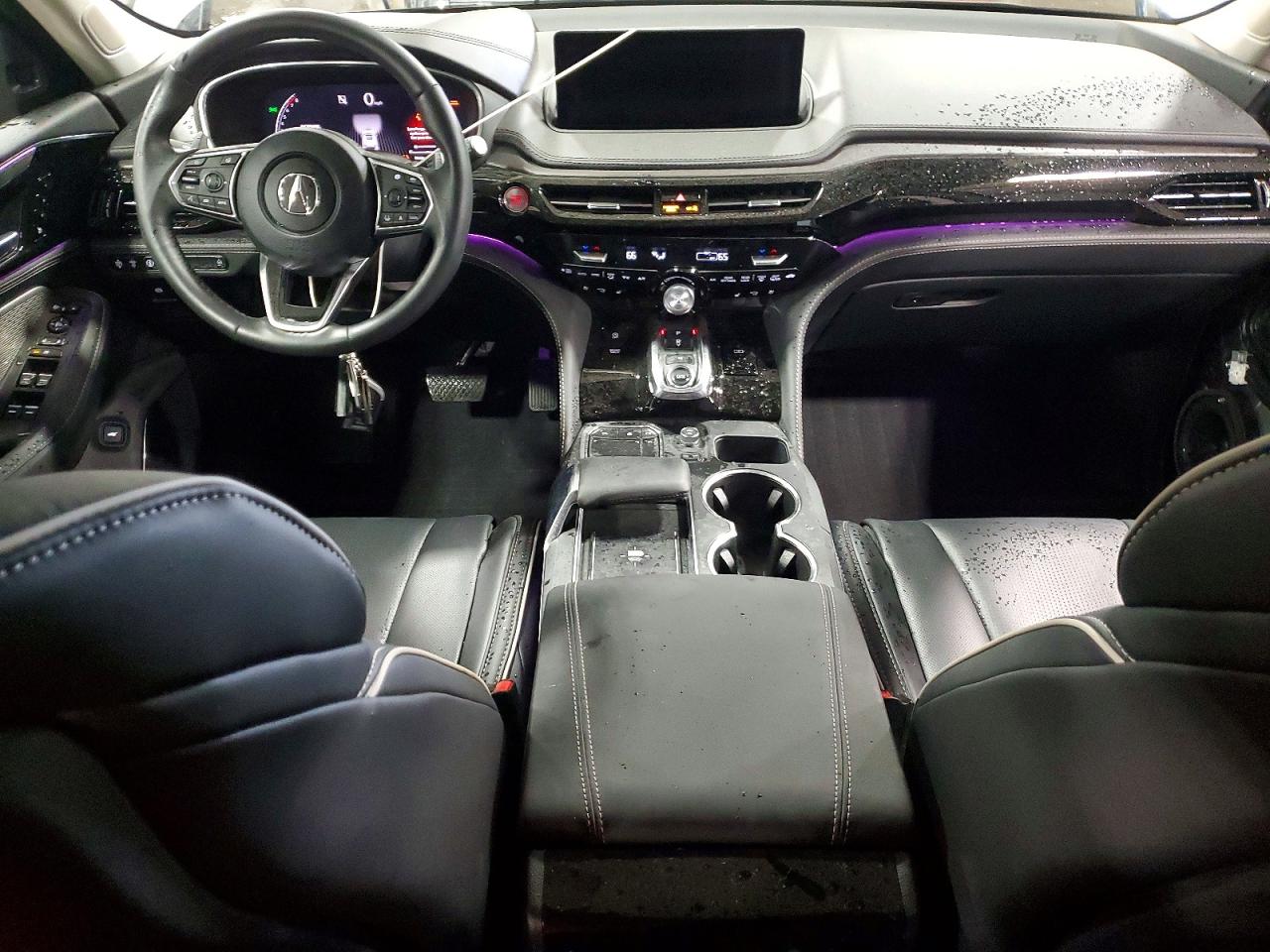 Acura MDX Advance