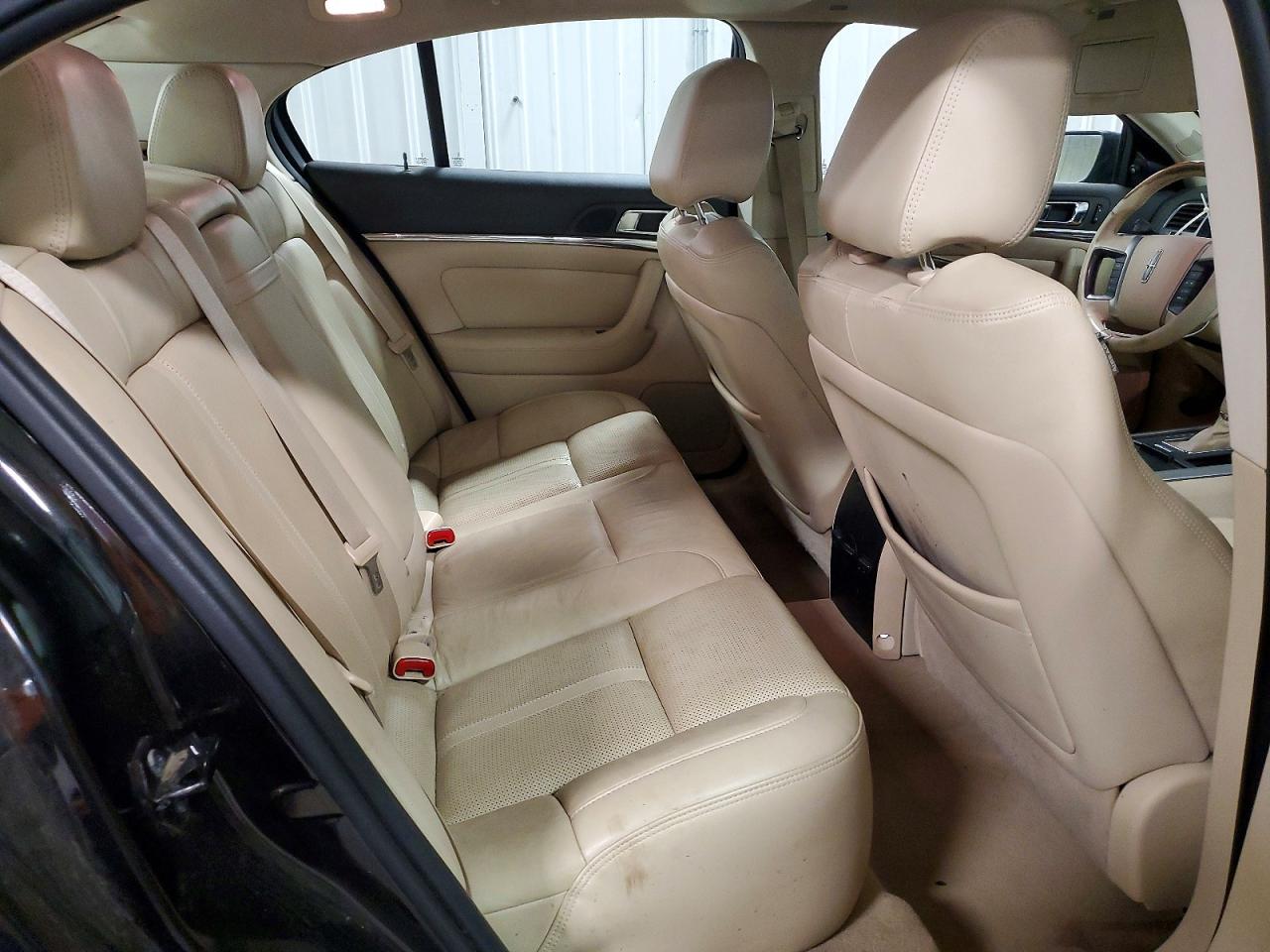 Lincoln MKS