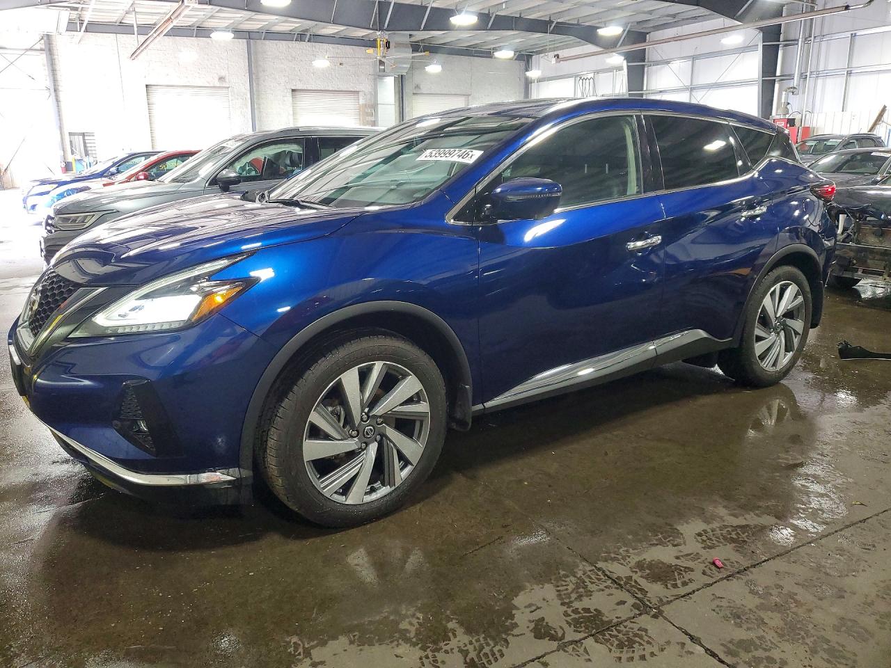 Salvage Nissan Murano Image