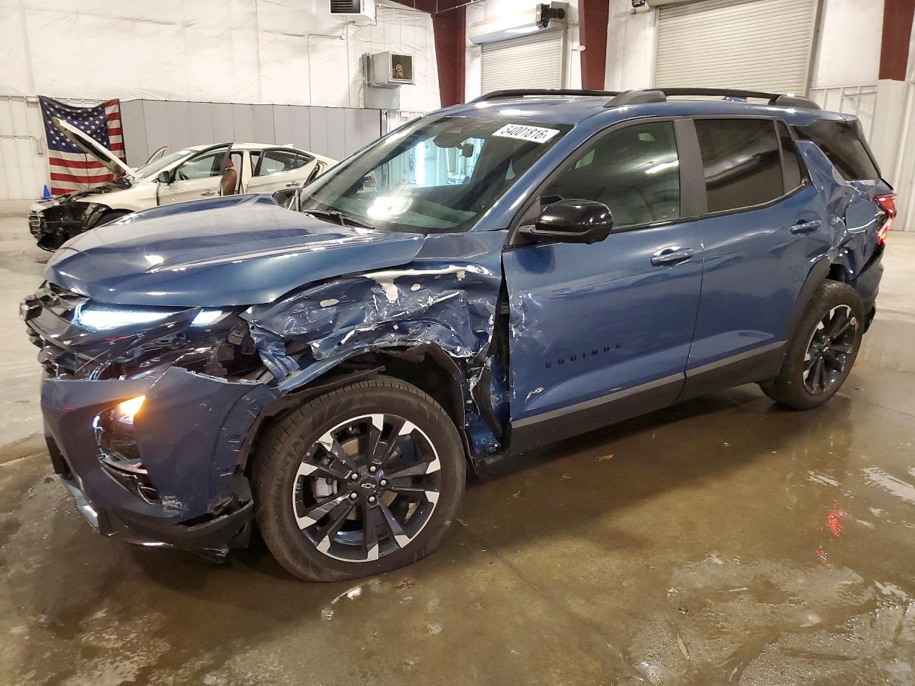 Salvage Chevrolet Equinox Image
