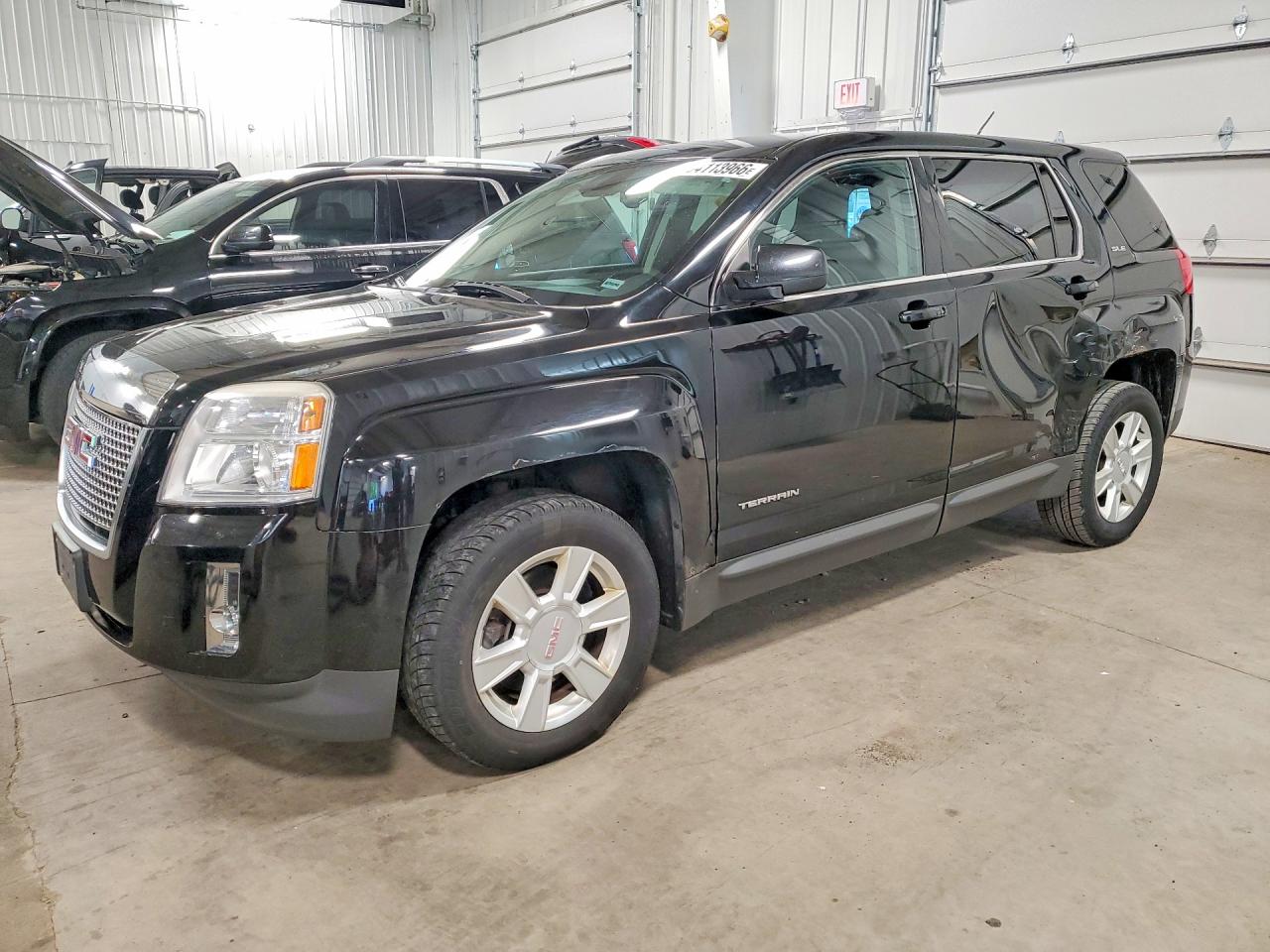Salvage GMC Terrain Image