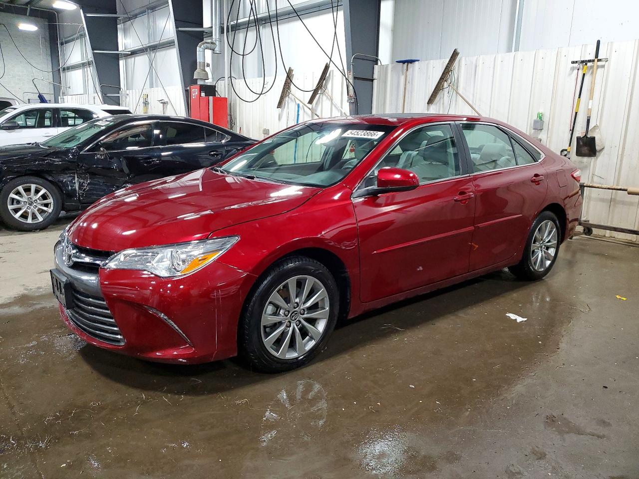 Salvage Toyota Camry Image