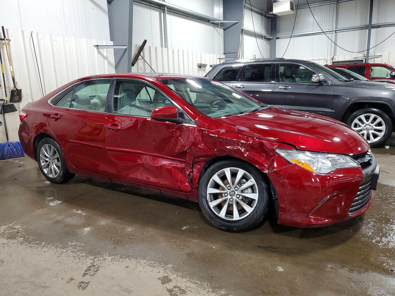 Toyota Camry Xle