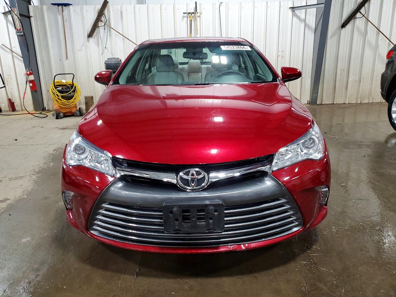 Toyota Camry Xle