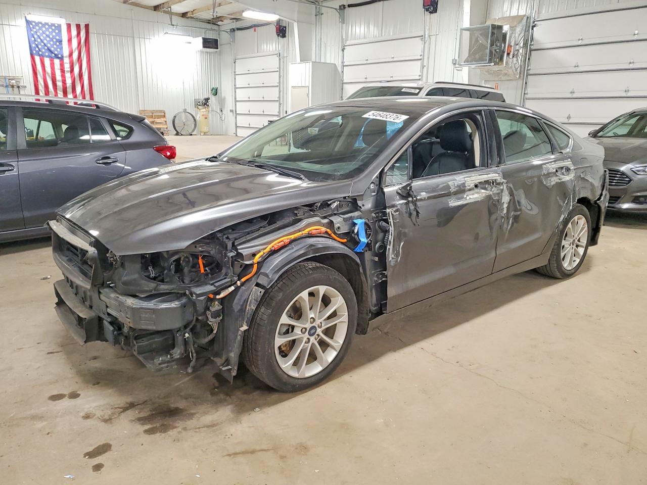 Salvage Ford Fusion Image