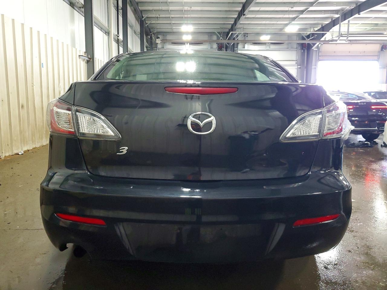Mazda 3 I