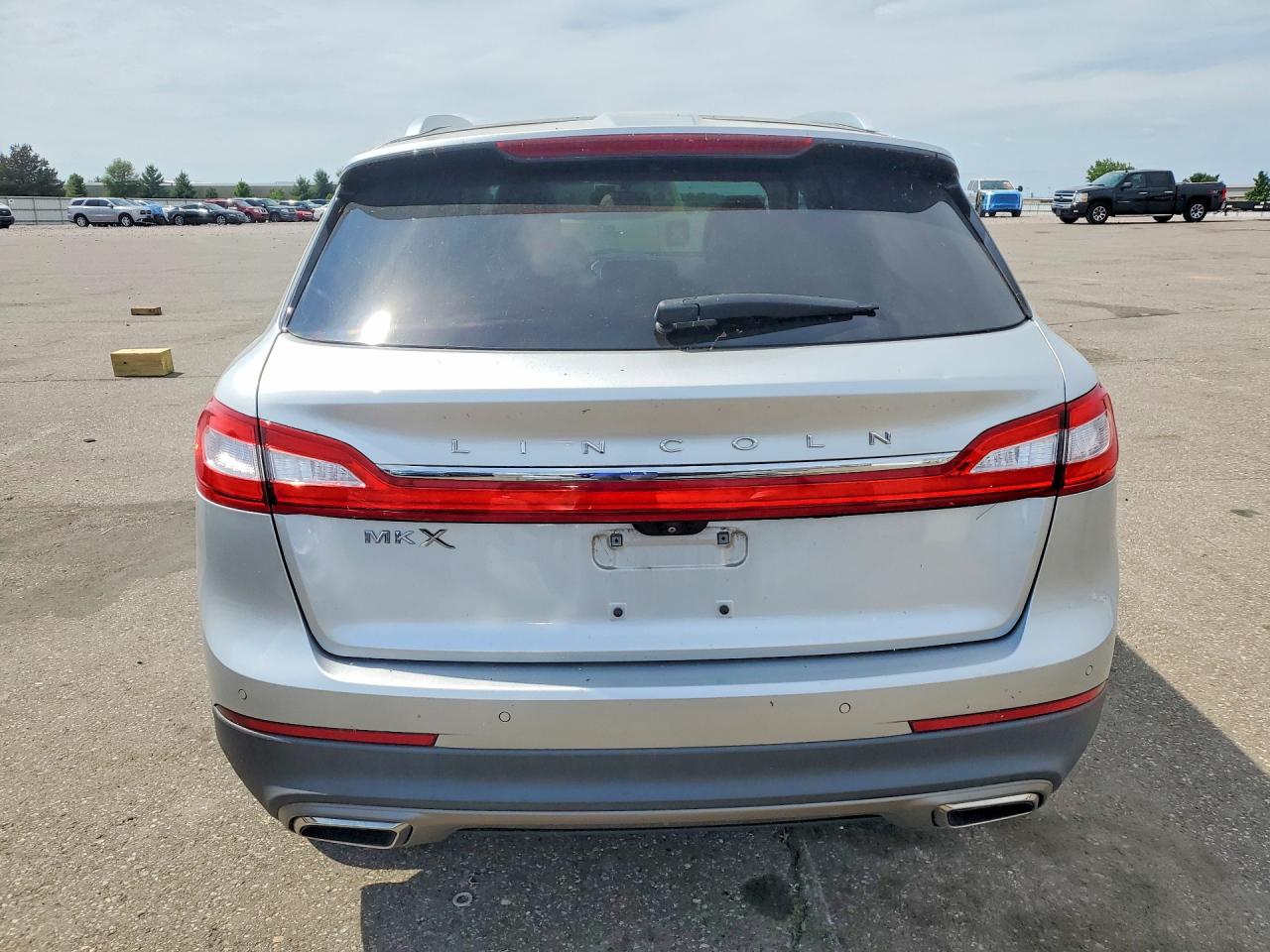 Lincoln MKX Reserve