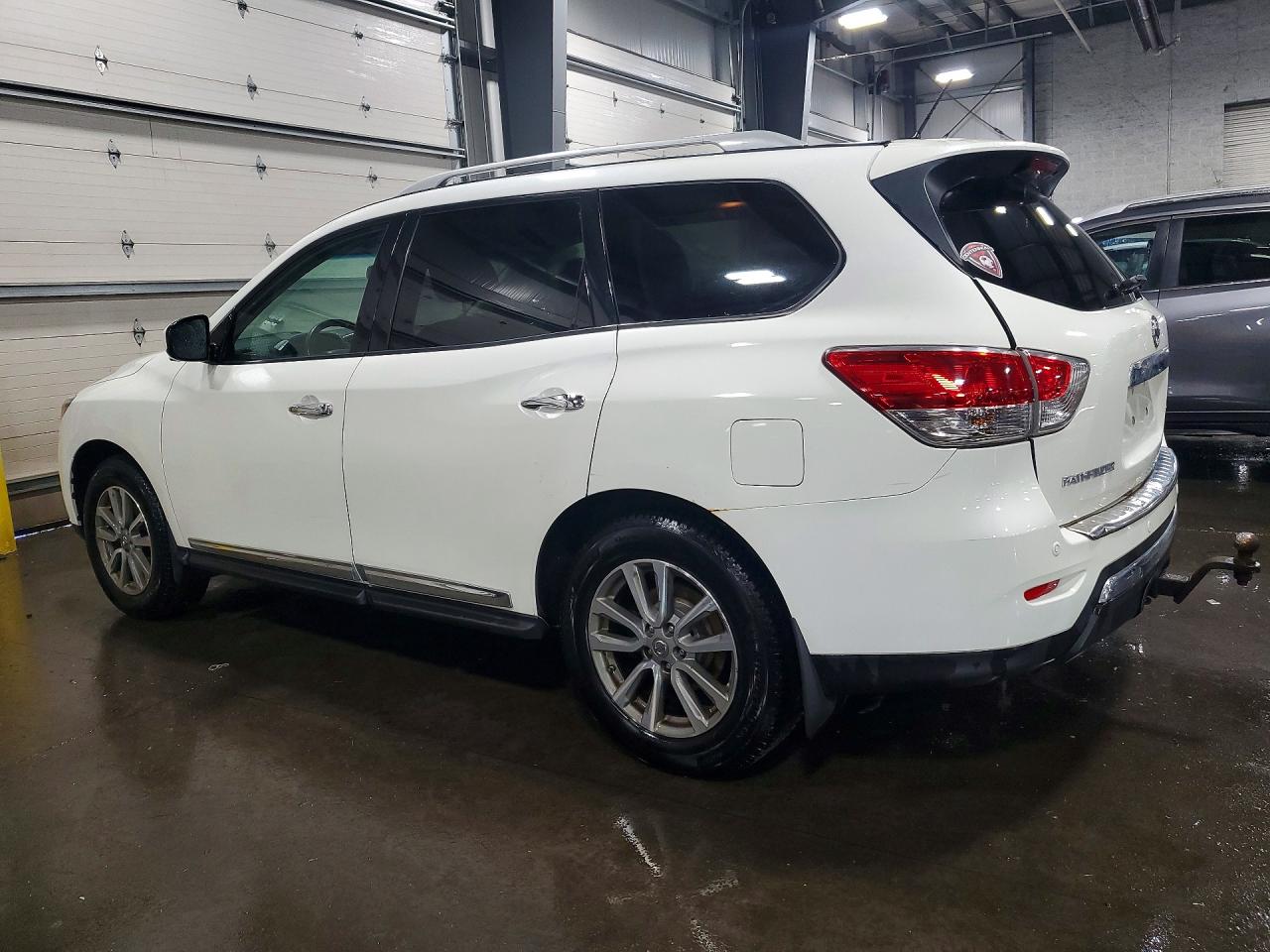 Nissan Pathfinder Sl