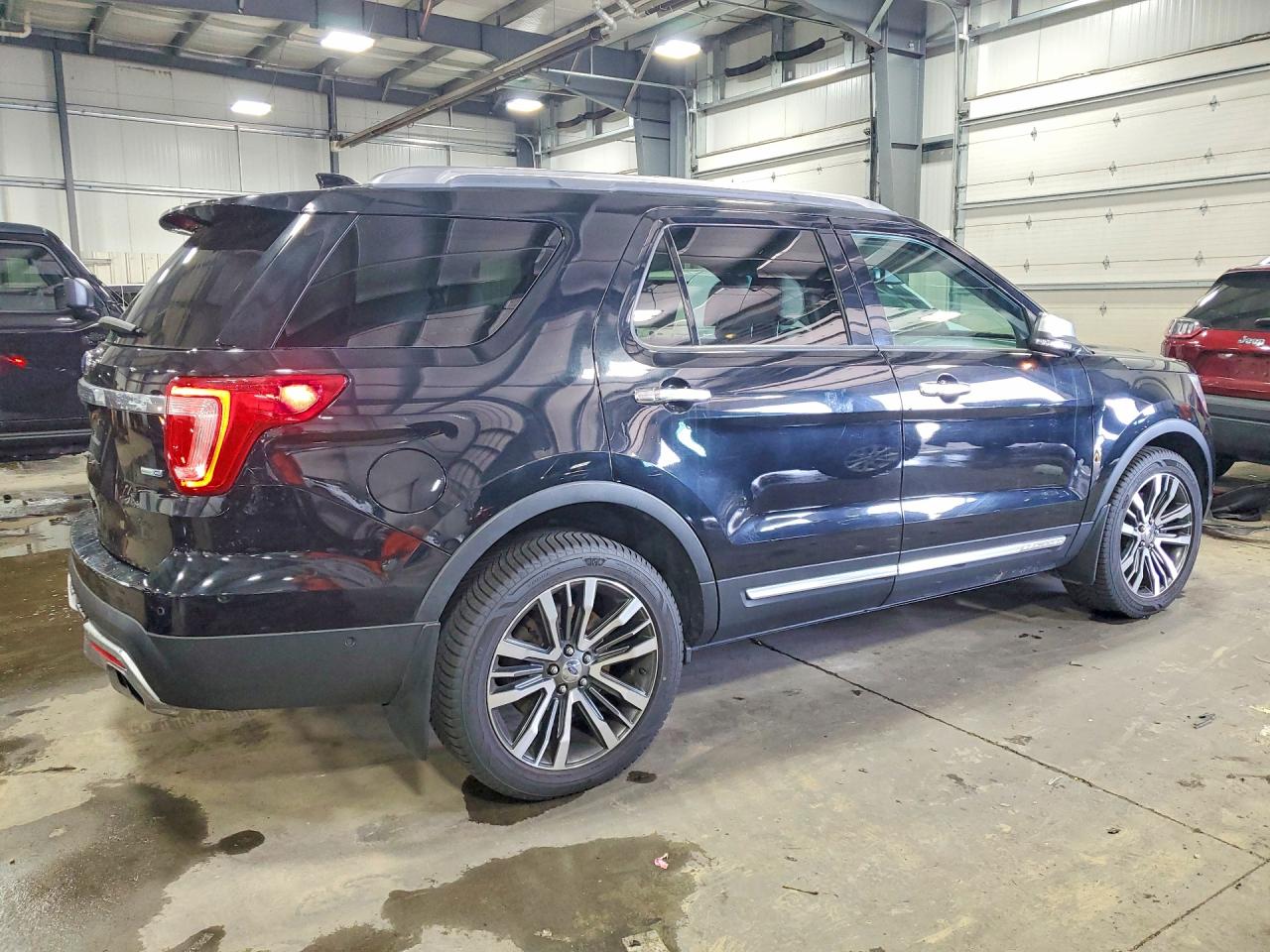Ford Explorer Platinum