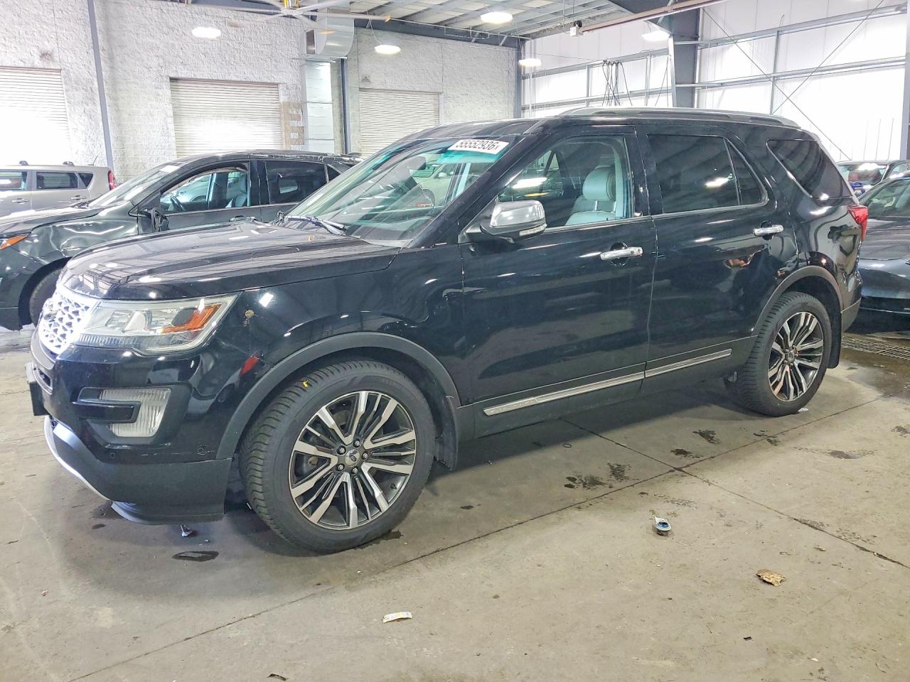 Salvage Ford Explorer Image