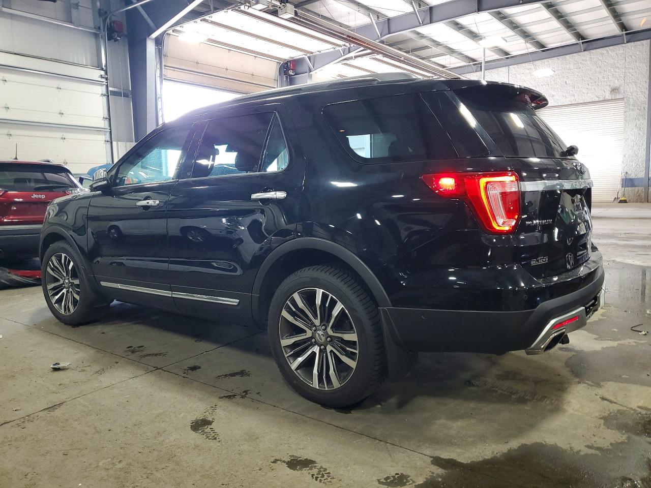 Ford Explorer Platinum