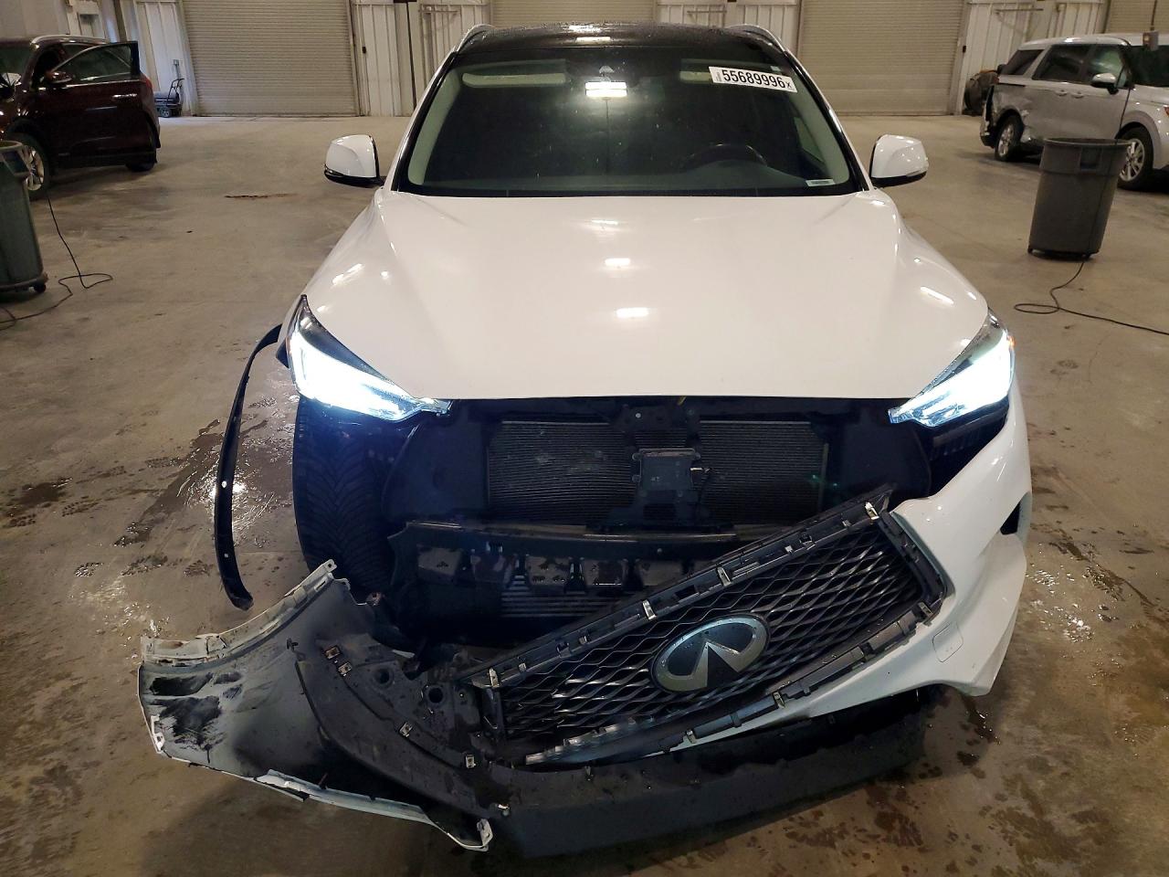 INFINITI Qx Luxe