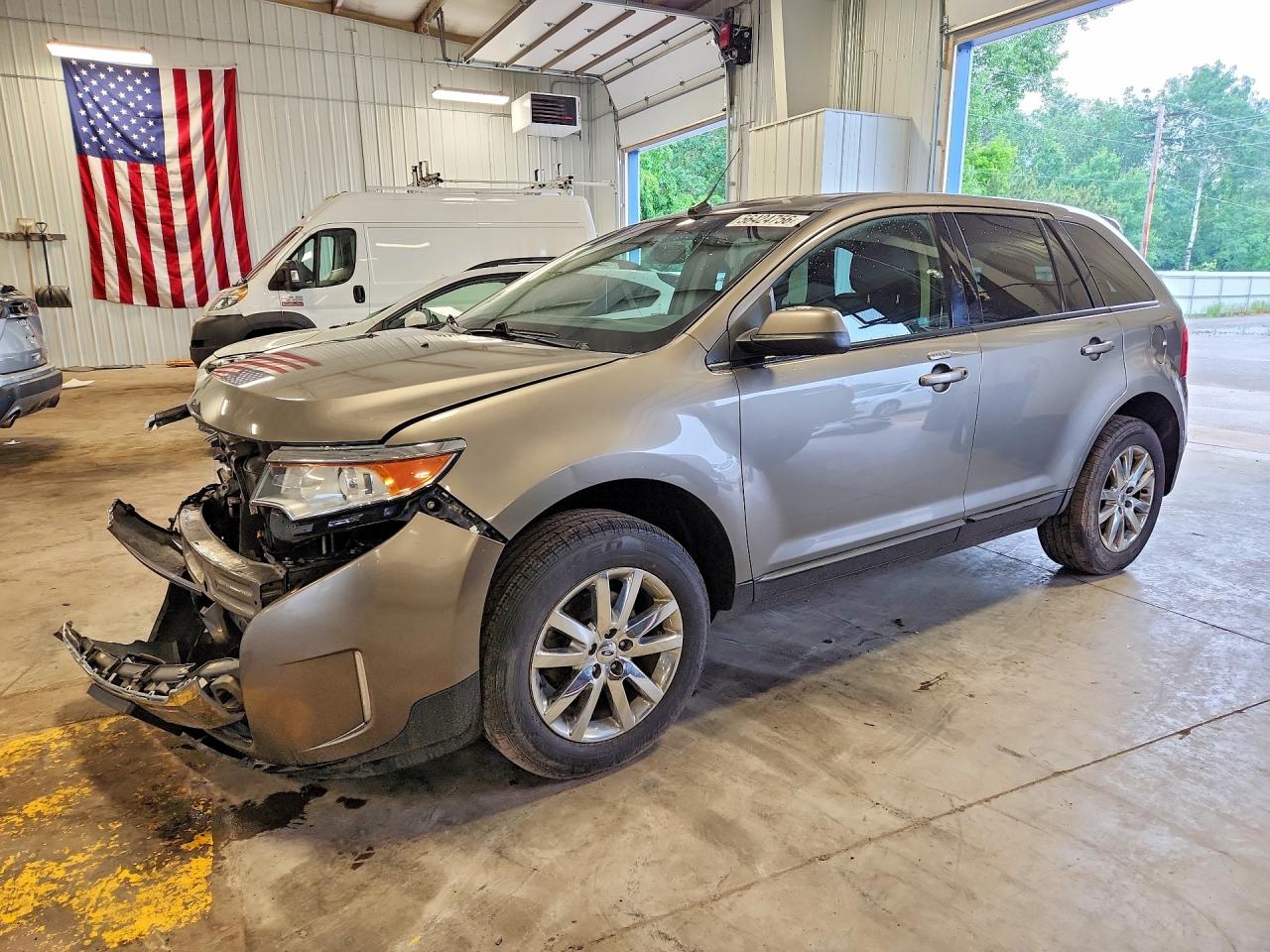 Salvage Ford Edge Image