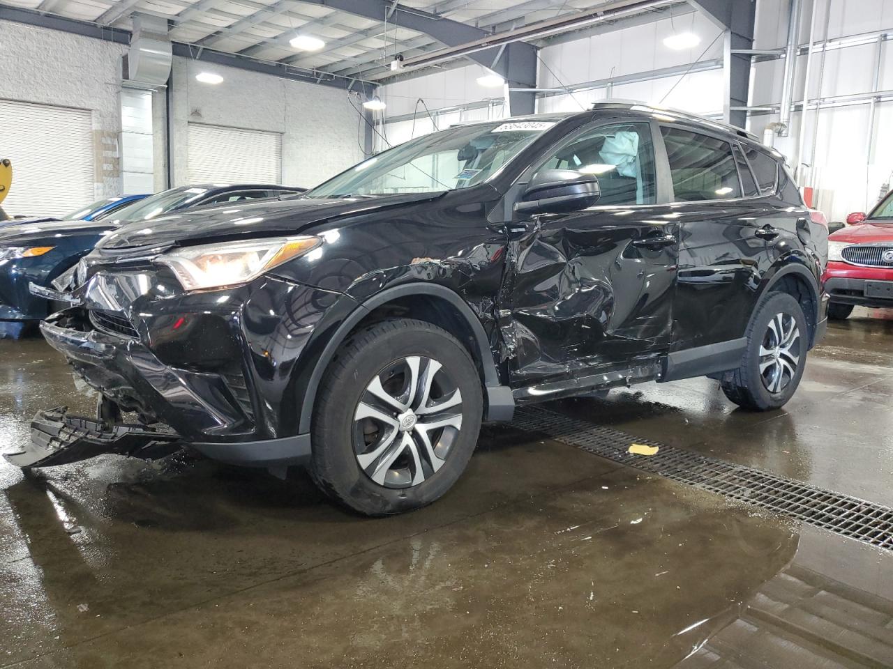 Salvage Toyota RAV4 Image