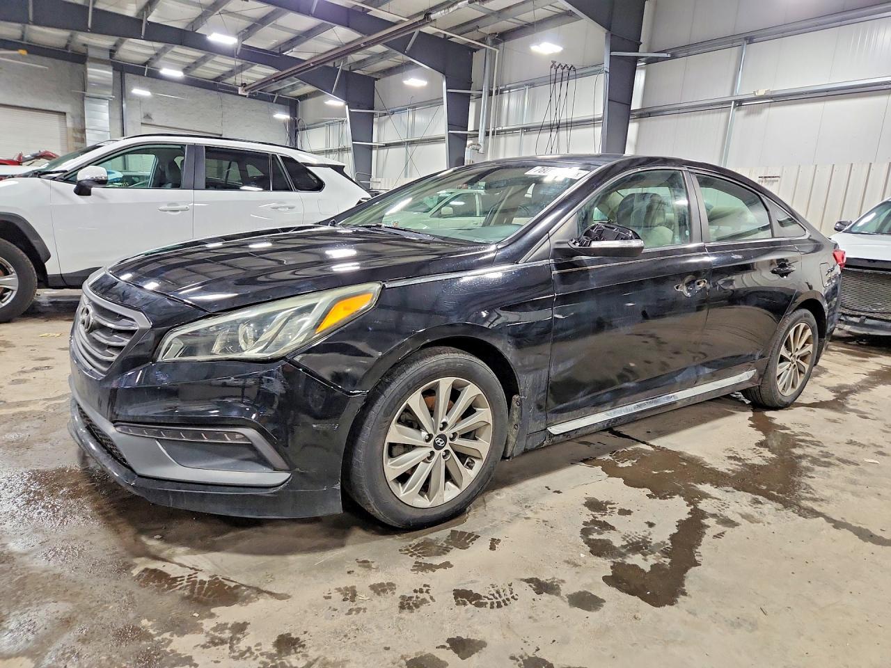 Salvage Hyundai SONATA Image