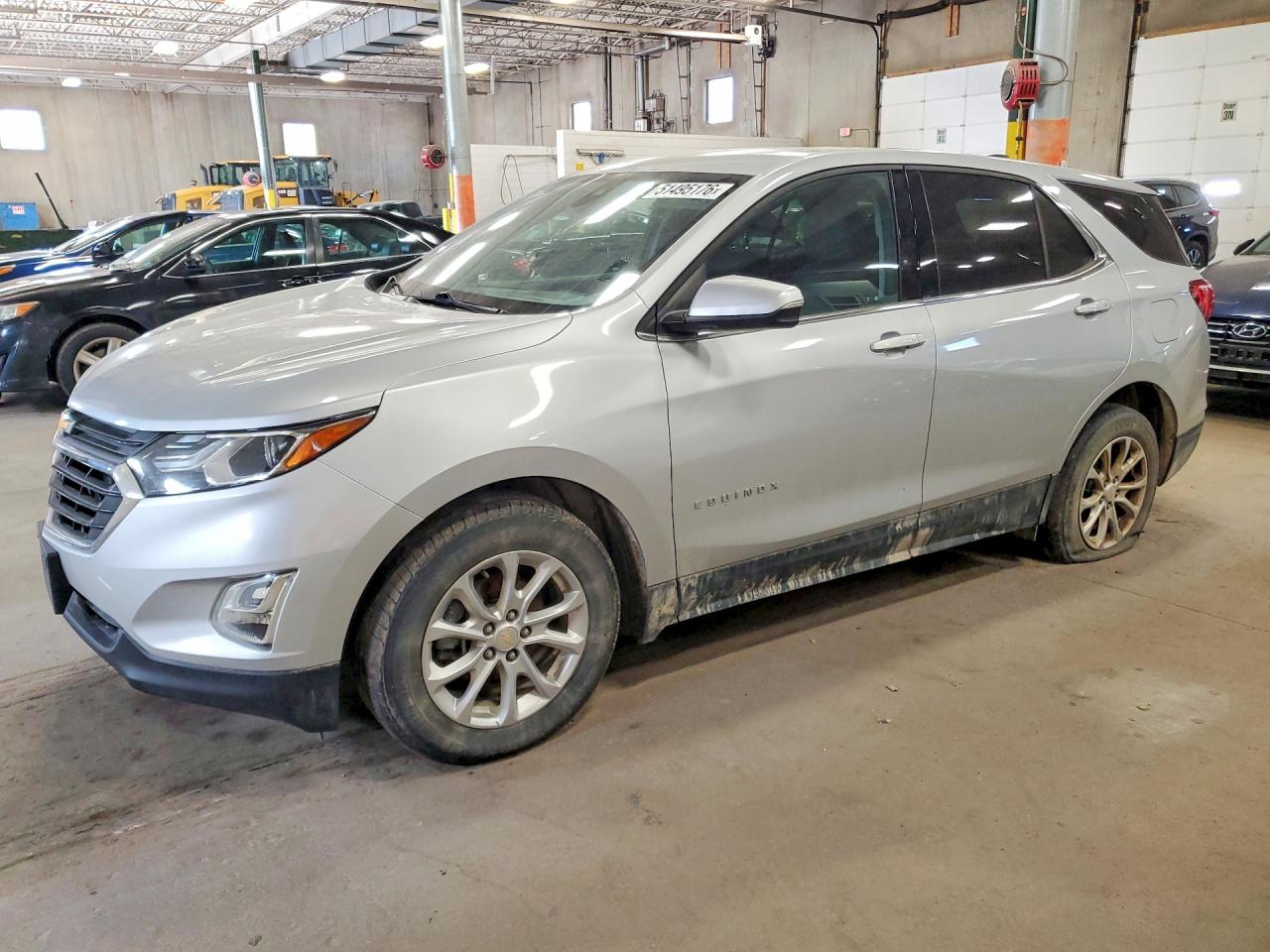 Salvage Chevrolet Equinox Image