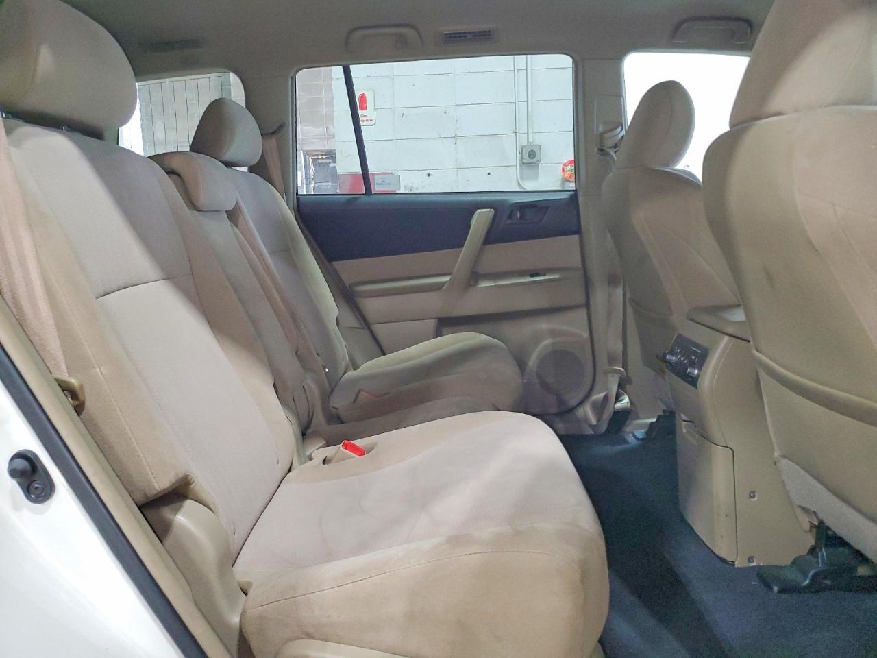 Toyota Highlander Base