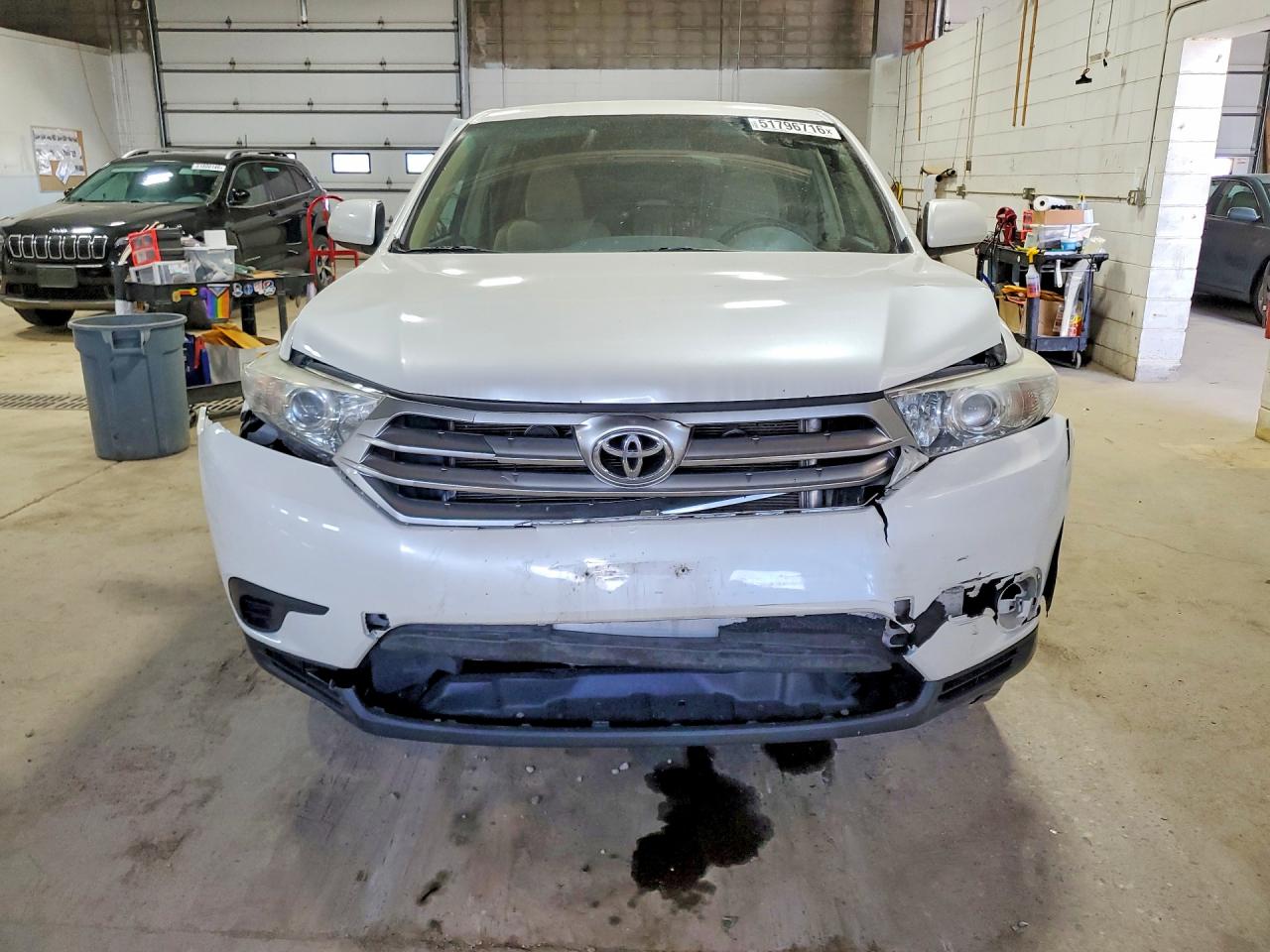 Toyota Highlander Base