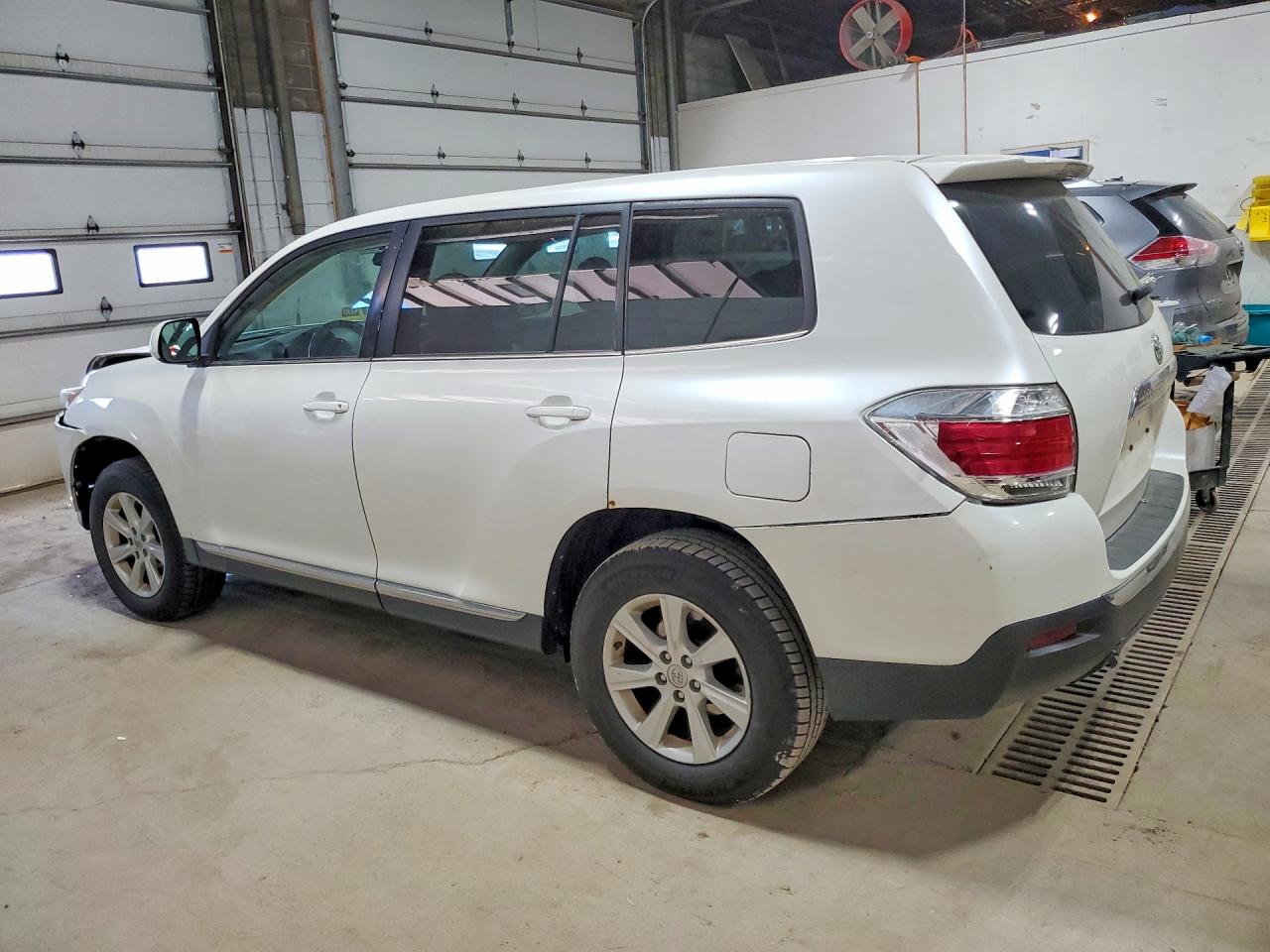 Toyota Highlander Base