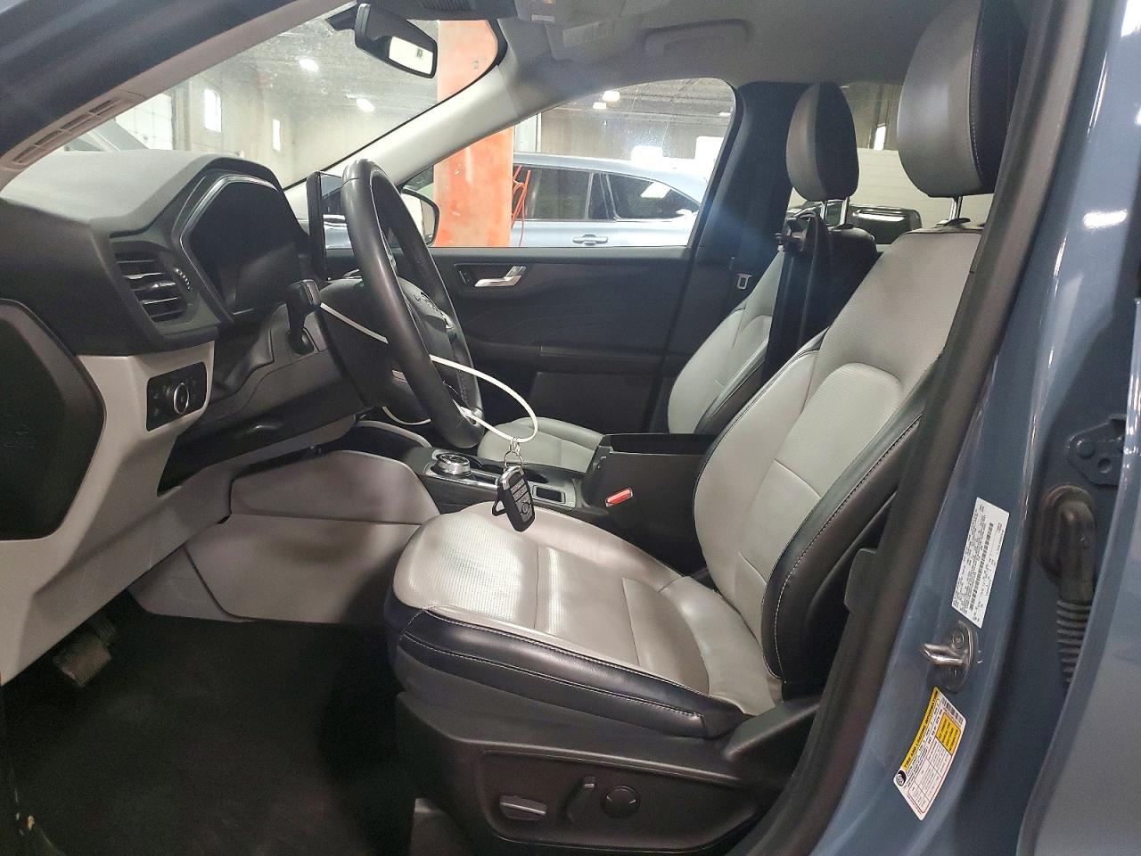 Ford Escape Platinum