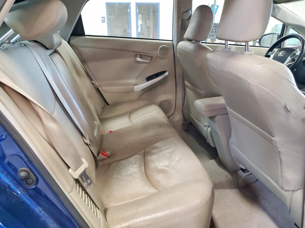 Toyota Prius V