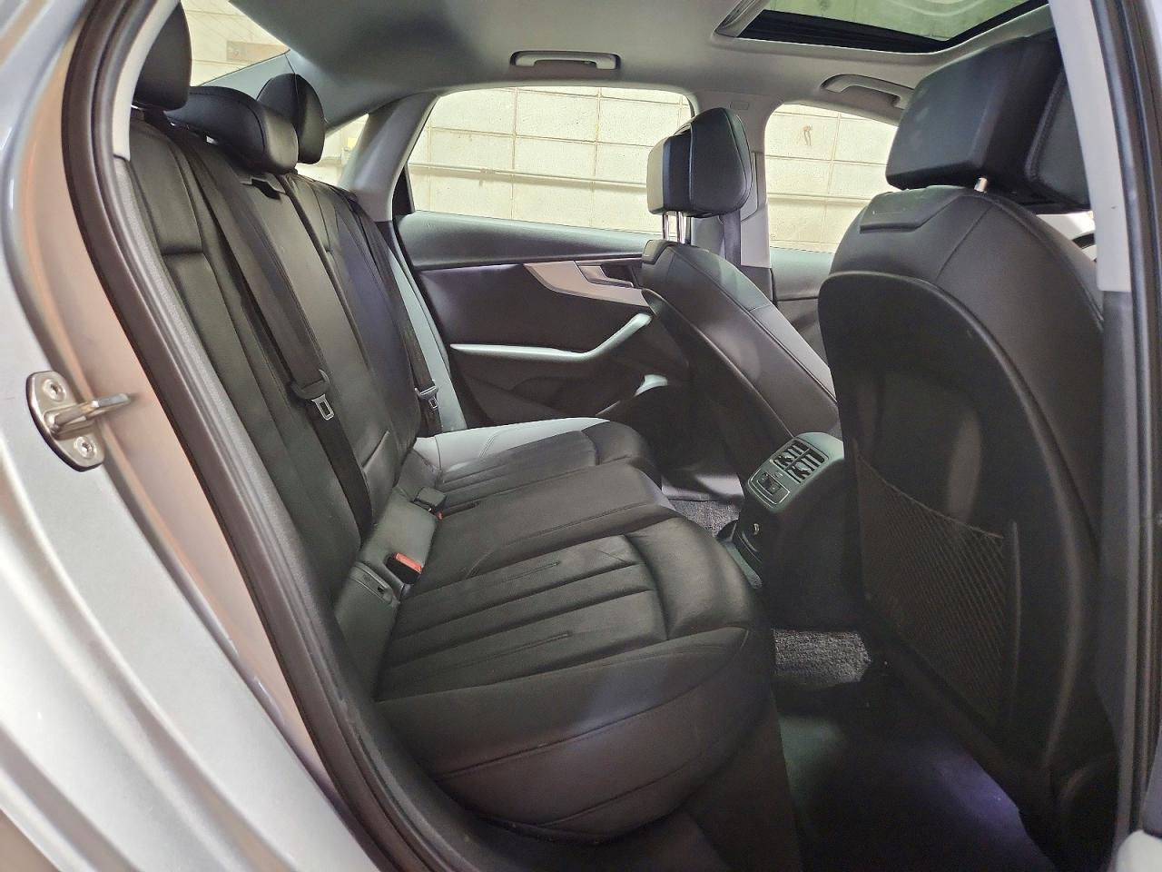 Audi A4 Premium