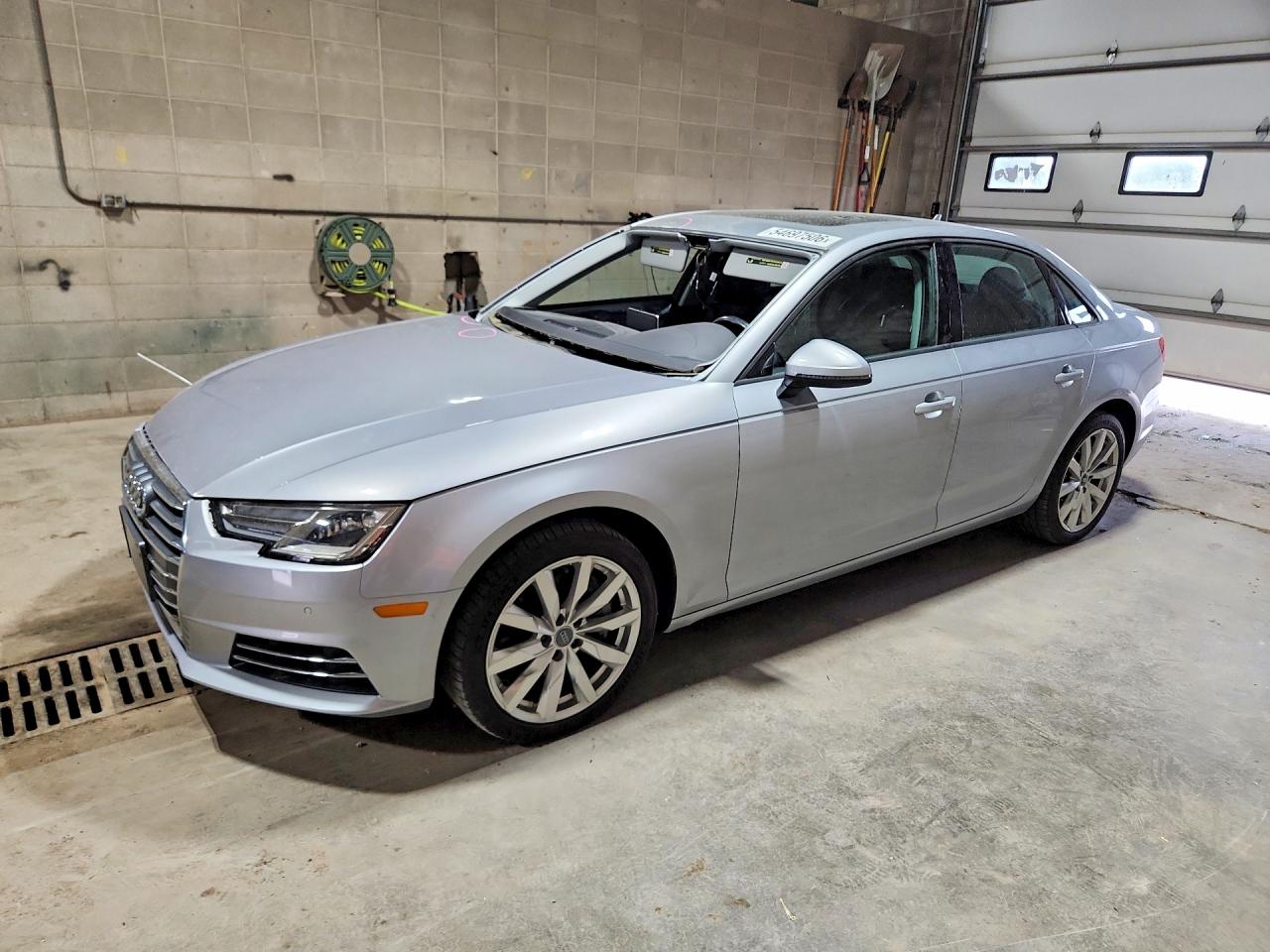 Salvage Audi A4 Image